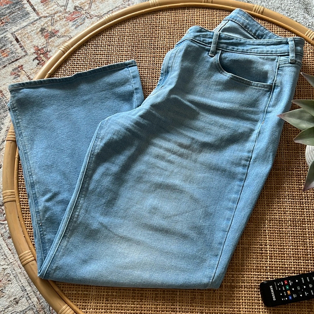 Old Navy Wide Leg Jeans Size 16